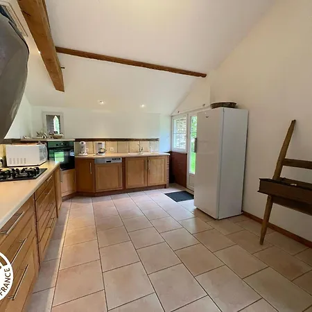 Grange Renovee Avec Piscine Privative - 4 Ch, Jardin Clos, A 7 Km D'indian Forest - Fr-1-426-304 *