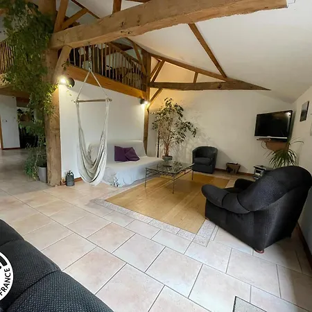 Grange Renovee Avec Piscine Privative - 4 Ch, Jardin Clos, A 7 Km D'indian Forest - Fr-1-426-304 度假居 *